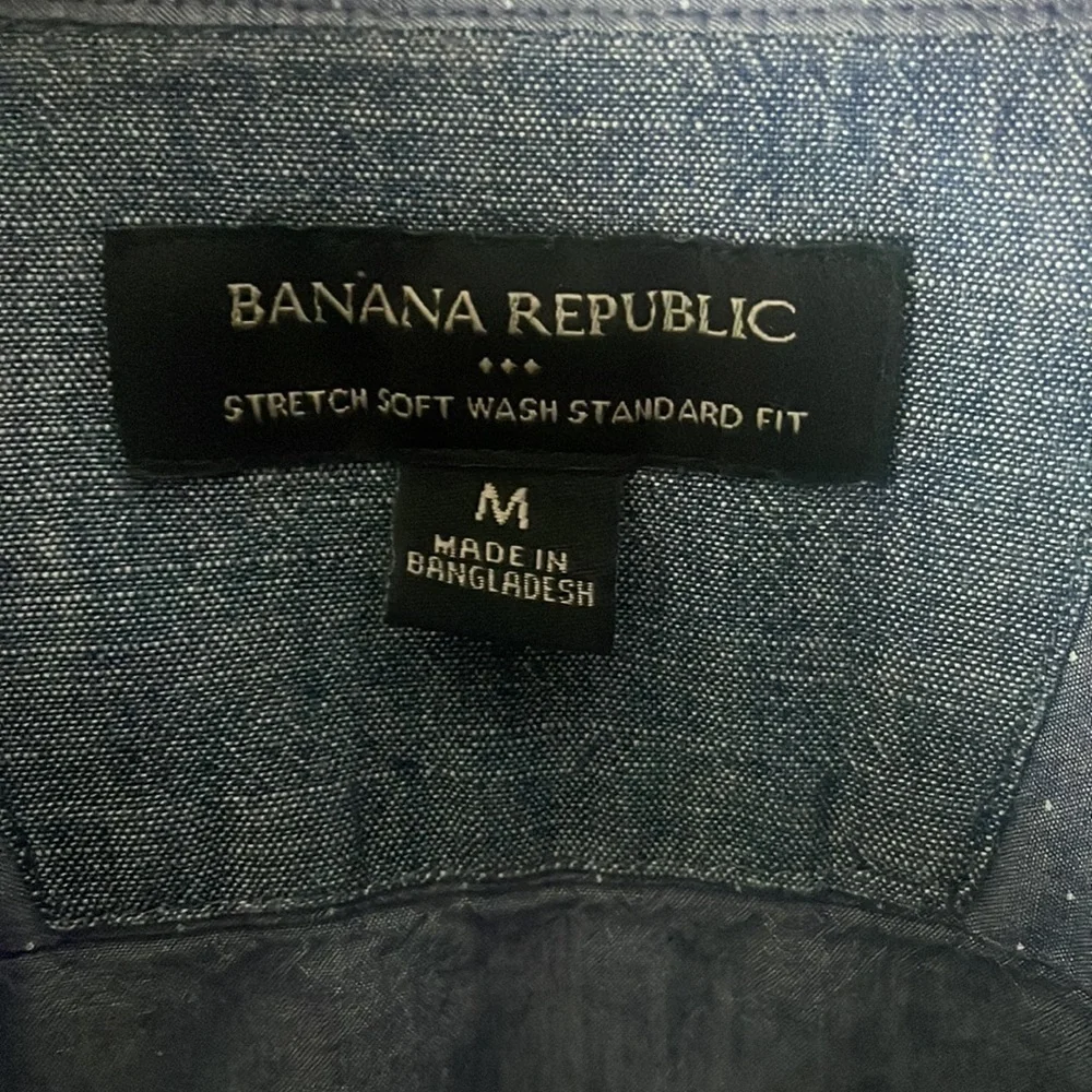 Banana Republic Chambray Men’s Stretch Soft Wash Standard Fit Shirt Sz Medium